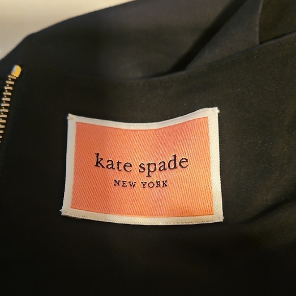 kate spade Black and White V-Neck Tiered Midi Dress - Picture 10 of 10